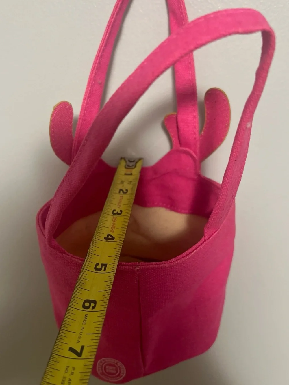 Pink reindeer gift bag
